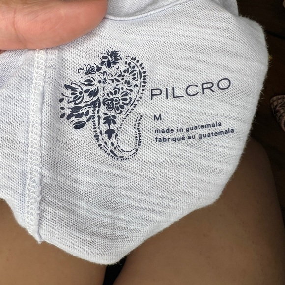 Pilcro light blue V neck top - Picture 4 of 4